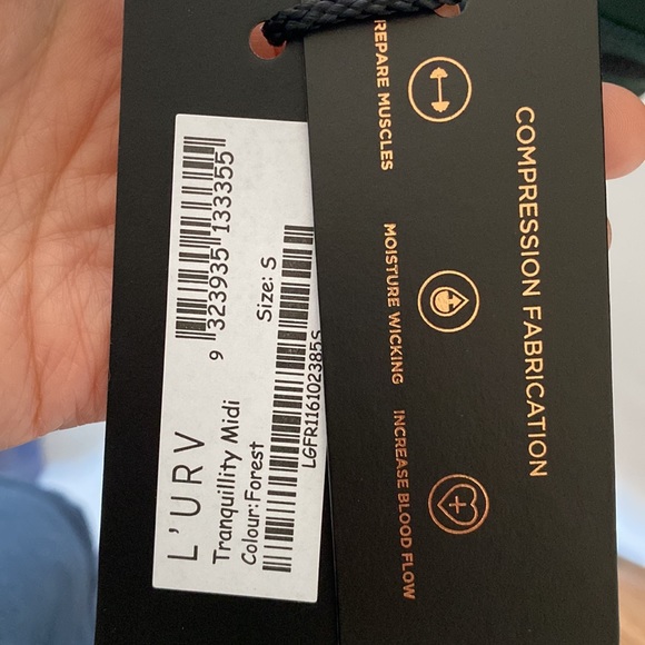 NWT SET- L’urv Tranquillity Bra & Leggings- Size S Forest Green - Picture 11 of 16